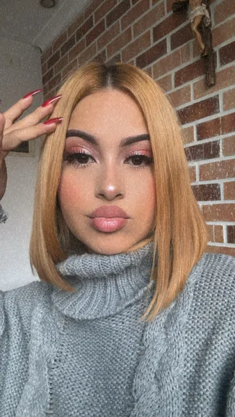 Interprète Levi_Ana Photo 1