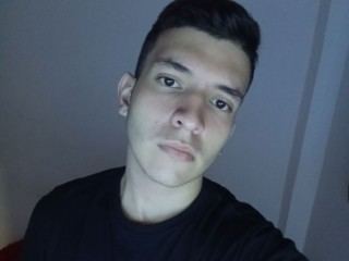 Alexx_R Profilbild des Cam-Modells 