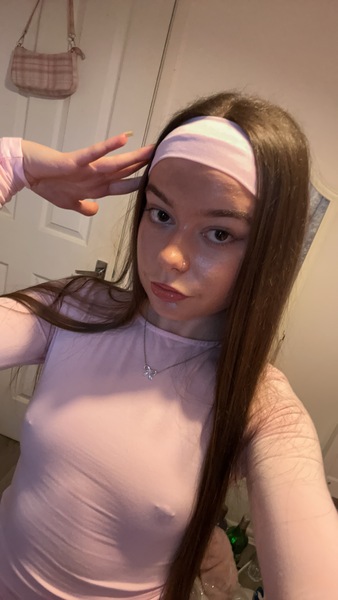 Intérprete ChloeJenkinsx Foto 1