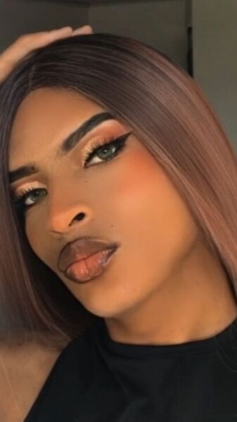 Artiest Charolotte18 Foto 4