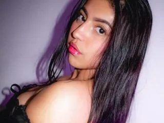 PaulinaGi profielfoto van cam model