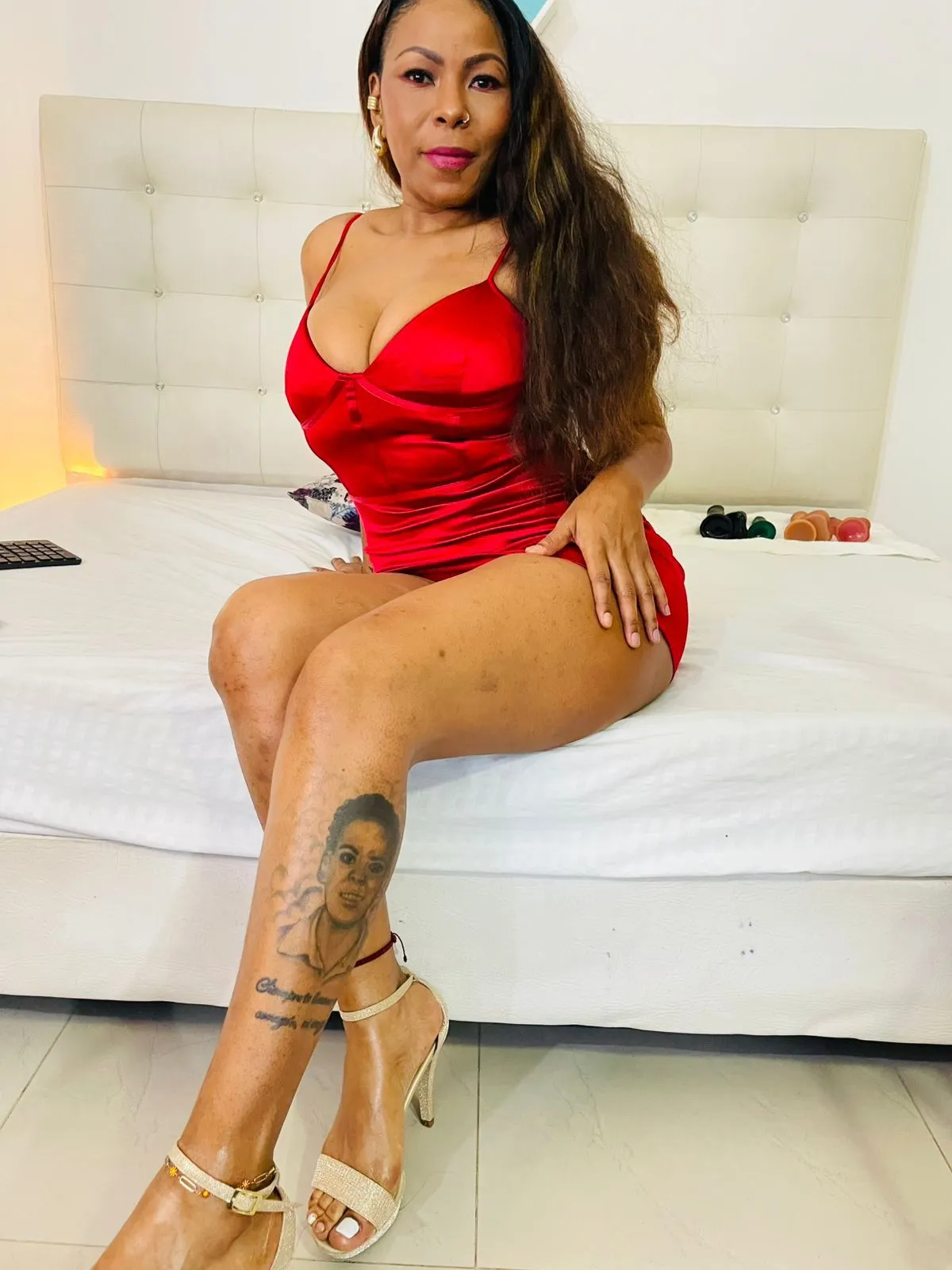 Interprète biigbootymilf Photo 4