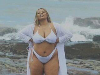 Foto de perfil de modelo de webcam de BustyLisa111xxx