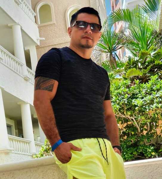 Artist TadeoLatin24 Foto 2