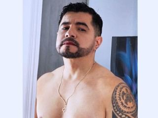 TadeoLatin24 profielfoto van cam model