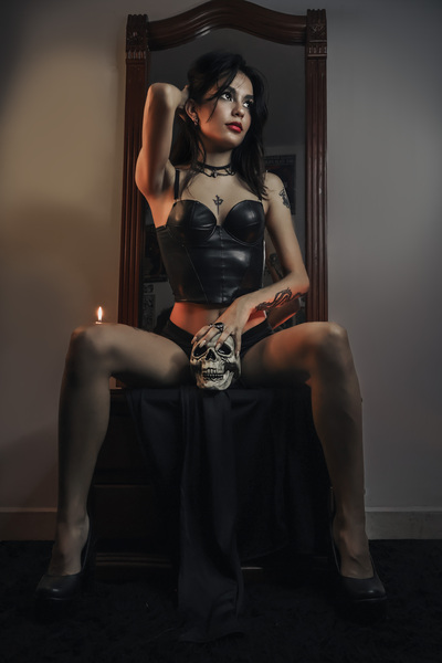 Performer LolysCute Photo 4