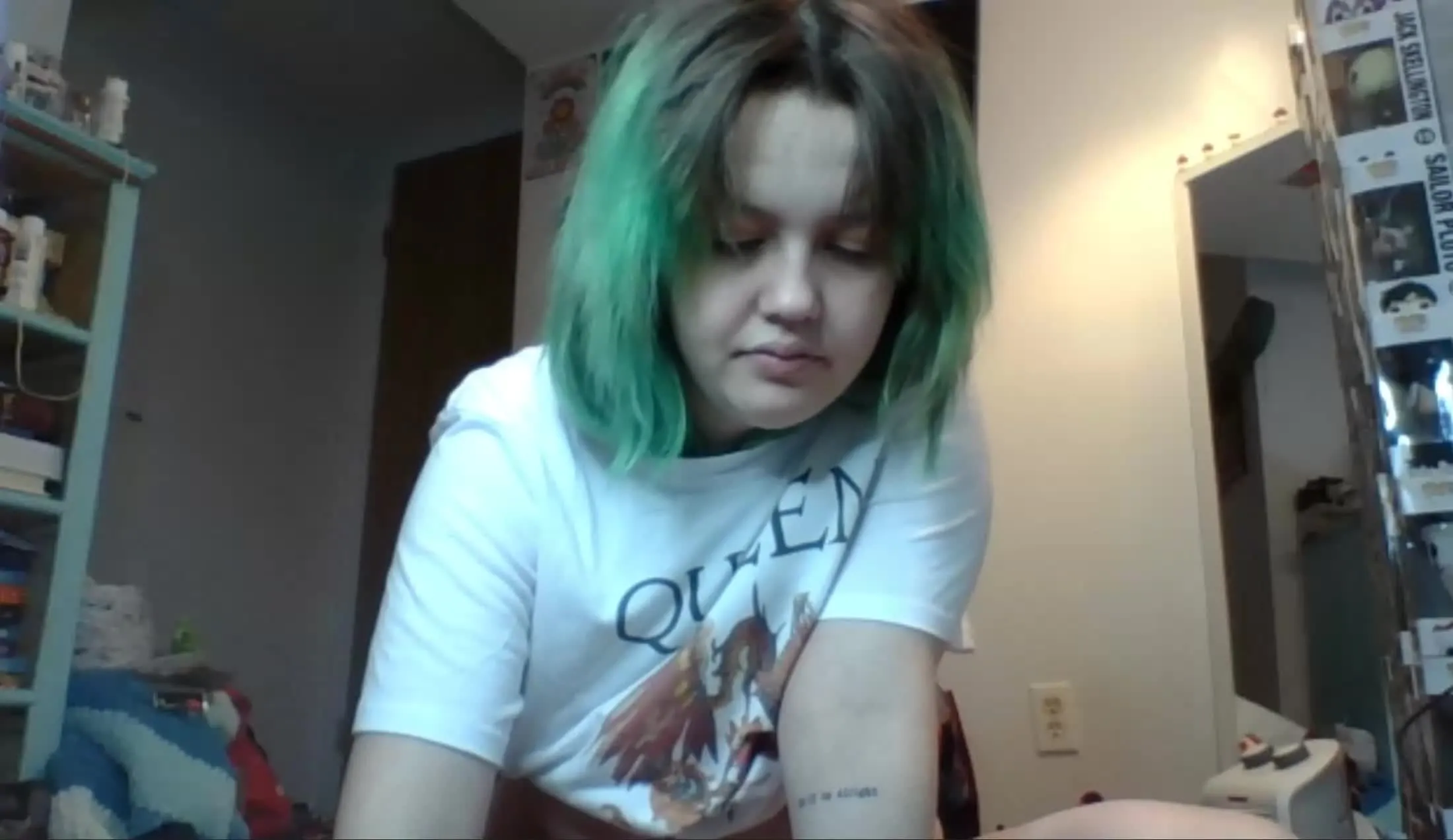Artista Alixlynn Video 1