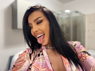 Image de profil du modèle de webcam YvieSweet