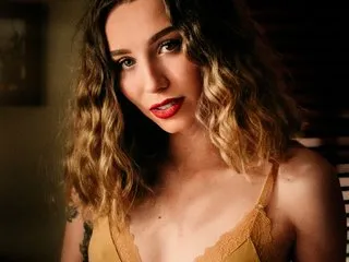 Imagen de perfil de modelo de cámara web de VibeWithMiaXX