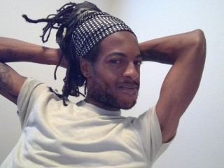 Levitt_Pearse cam model profile picture 