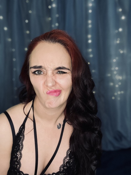 Intérprete FemdomNextDoor Foto 3
