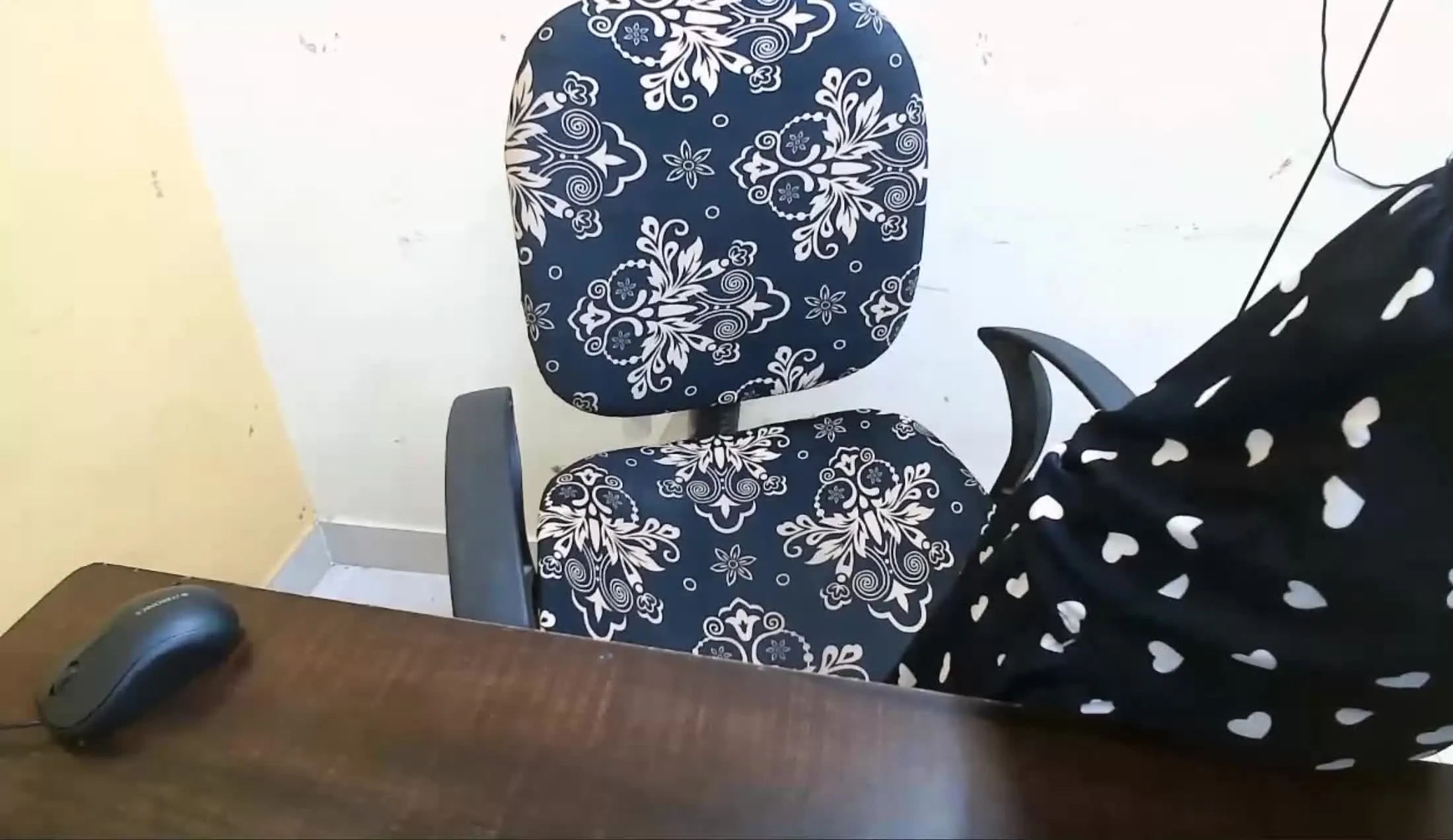 Interprete AnishaBeauti Video 2