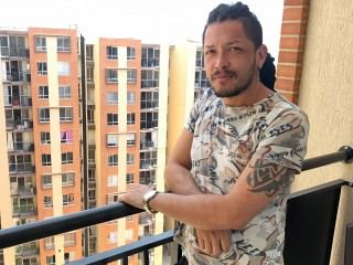 Foto de perfil de modelo de webcam de DIEGOPEREZ90 