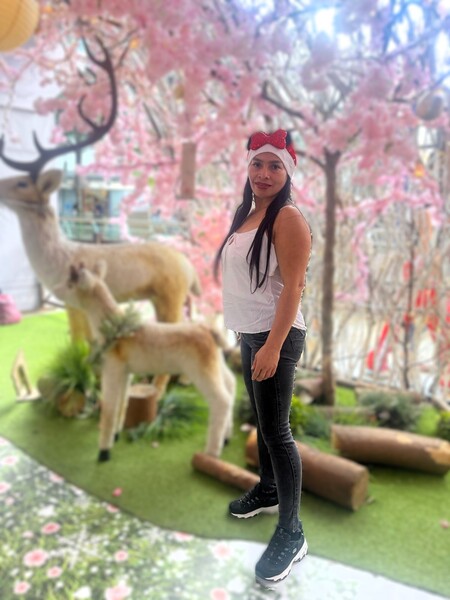 Interprète Milf69Luciana Photo 3