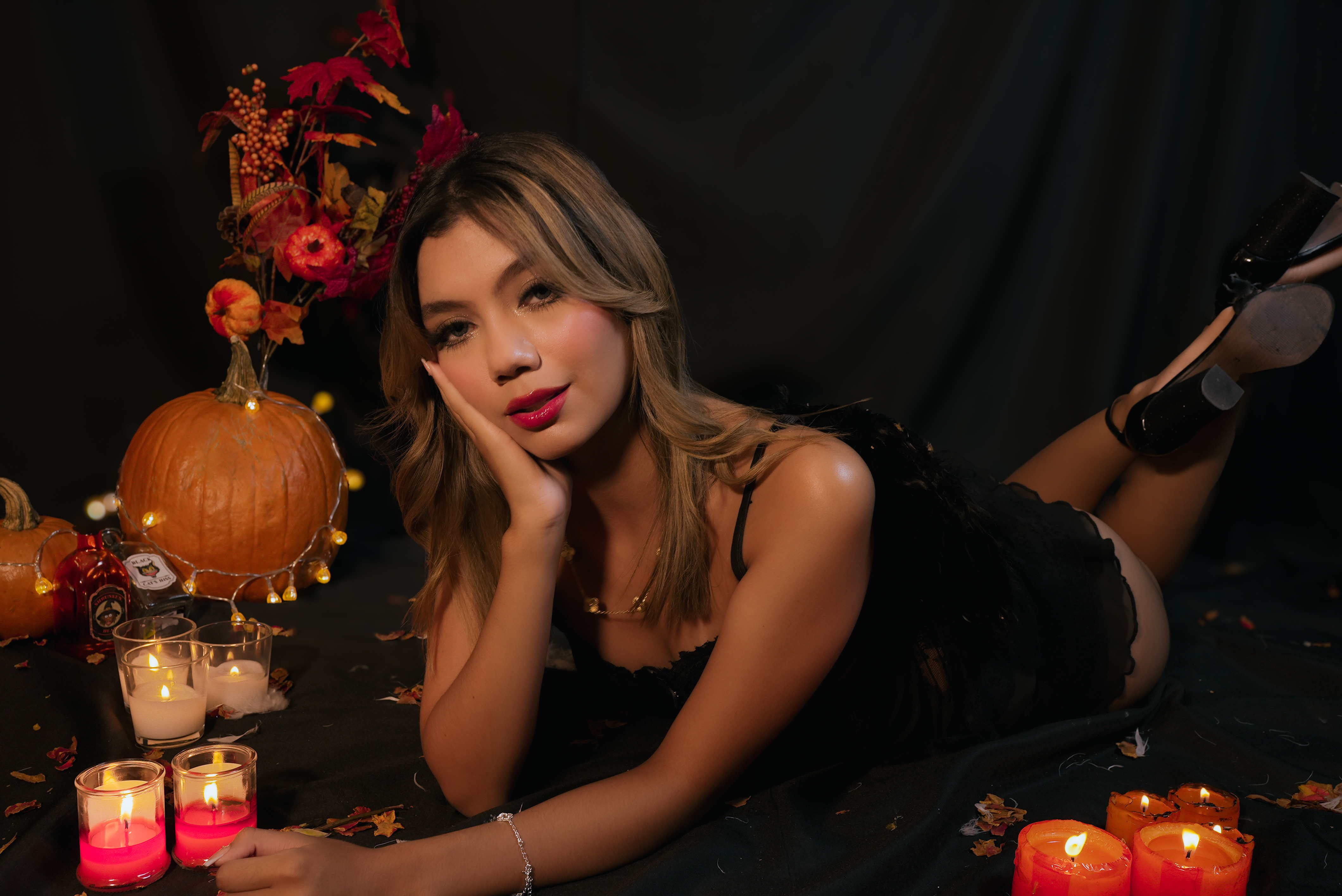 Performer RousseQueen Photo 12