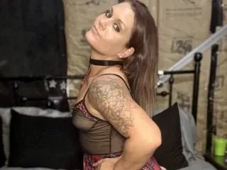 Imagen de perfil de modelo de cámara web de Carmen_Marie