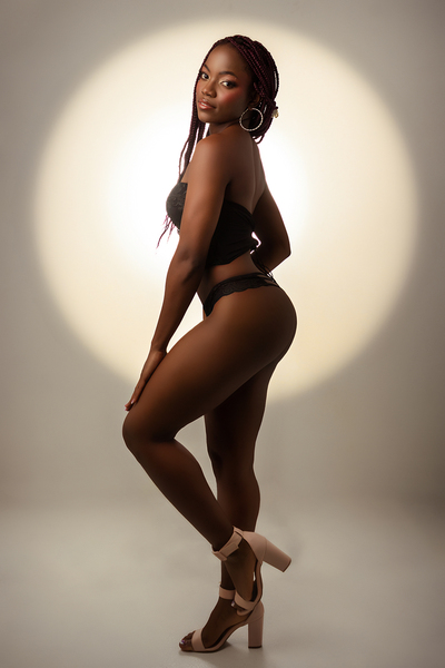 Artiest NahomiBelle Foto 1