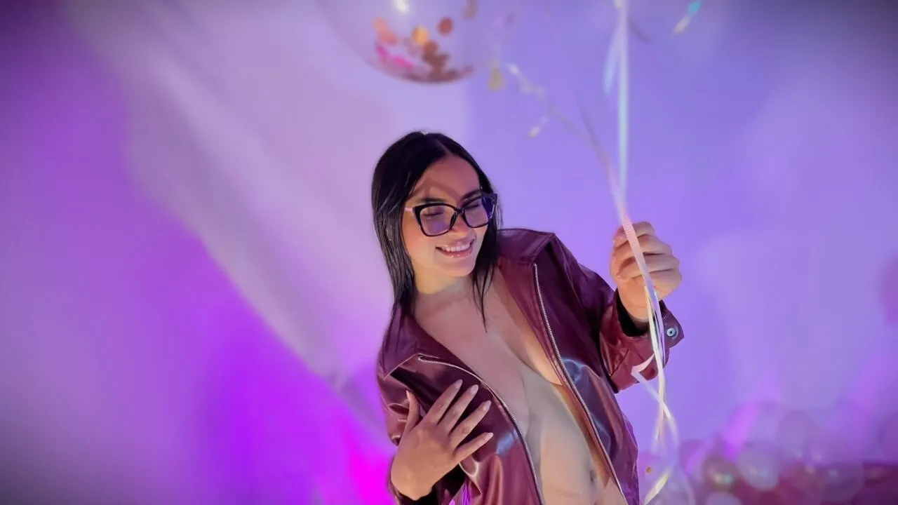 Utøver MiaaPalmer Bilde 7