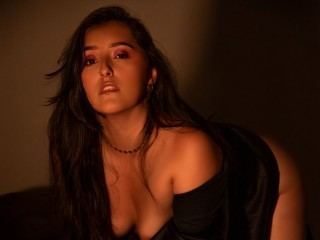 Imagen de perfil de modelo de cámara web de KathiaMorelli