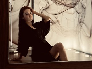 LucyWillow immagine del profilo del modello di cam