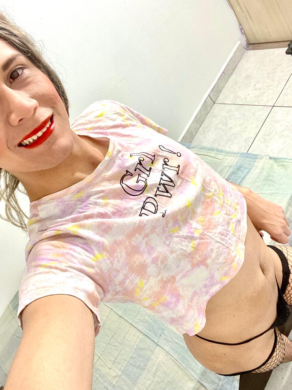 Interprete tifaniith Foto 7