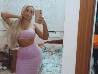 KikiSexyBaee immagine del profilo del modello di cam