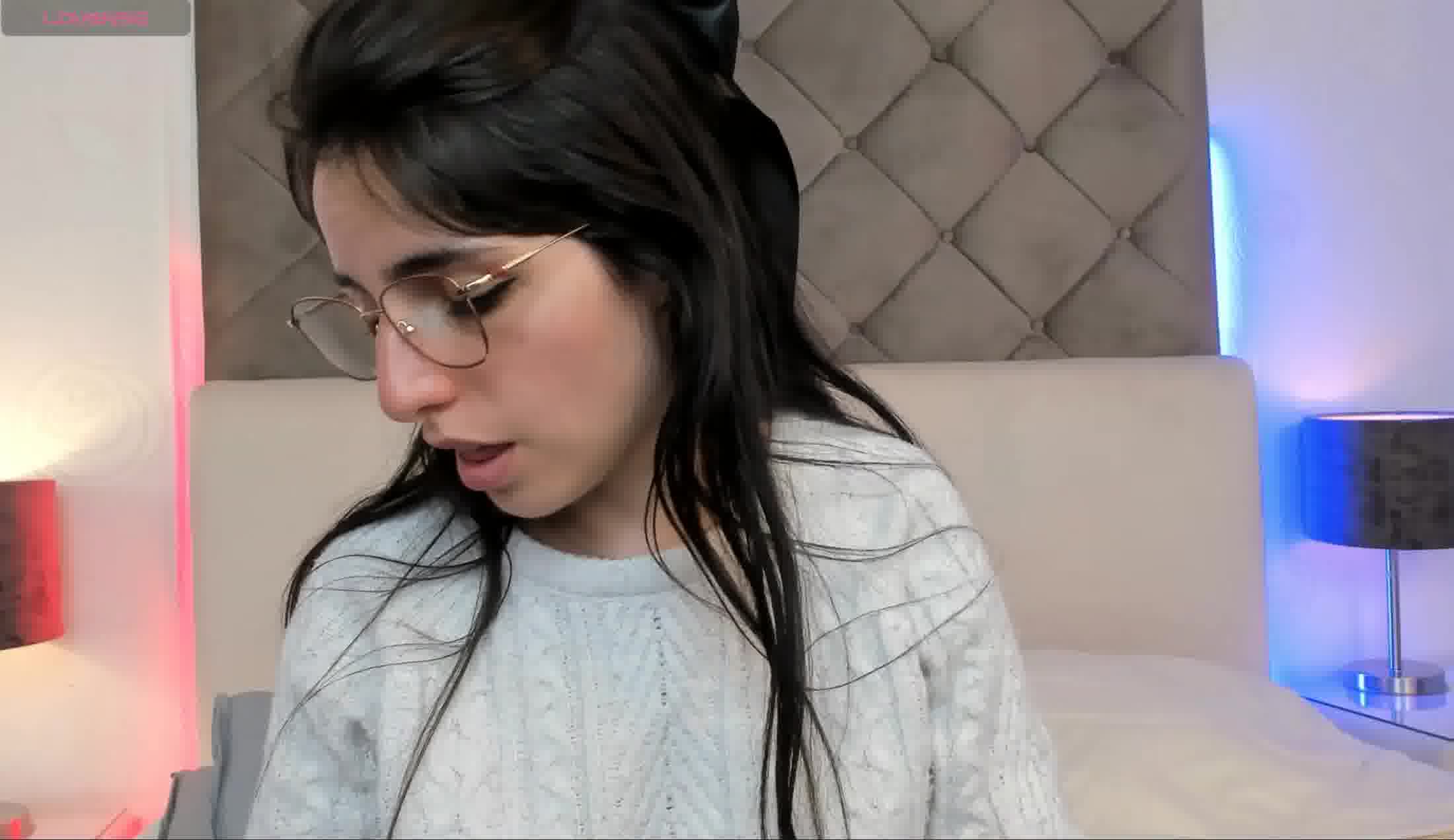 Artista MiaVelasquezz Video 2