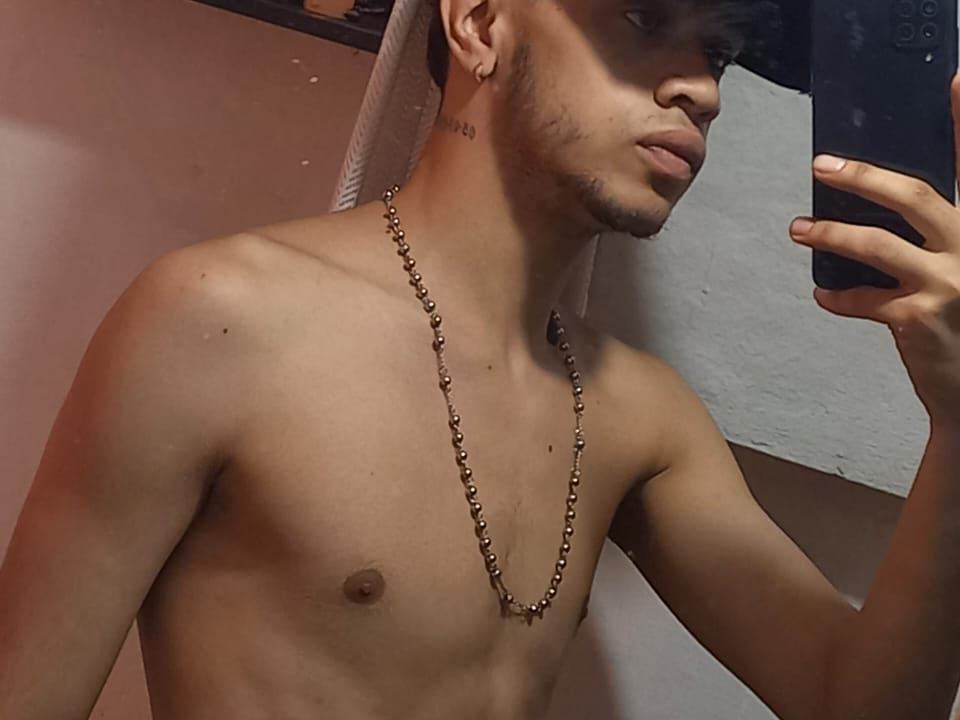 Foto de perfil de modelo de webcam de Grosmen 