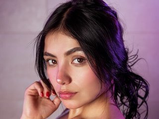 IsabellaRave cam model profile picture 