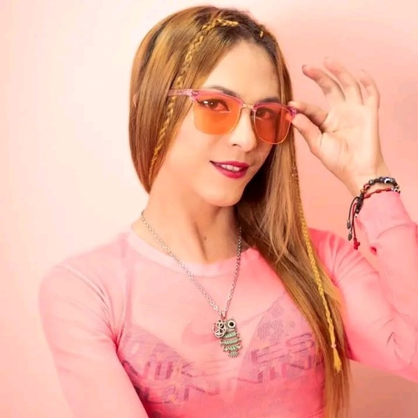 Interprète laurasensation6 Photo 8