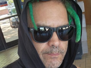 Image de profil du modèle de webcam Logan_Reaves18