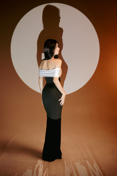 Performer ElysiaLane Photo 2