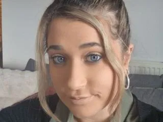 EllieTurnerx profilbild på webbkameramodell