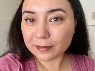 Image de profil du modèle de webcam ariahastings9421