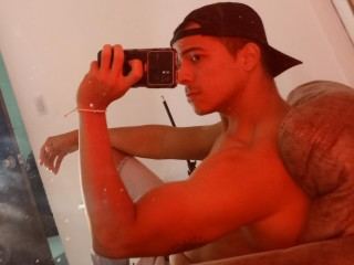 Profilbilde av andrew_summer webkamera modell