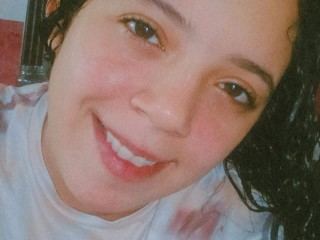 Image de profil du modèle de webcam SarayHootDemon