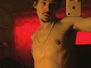 Image de profil du modèle de webcam sebasthian82