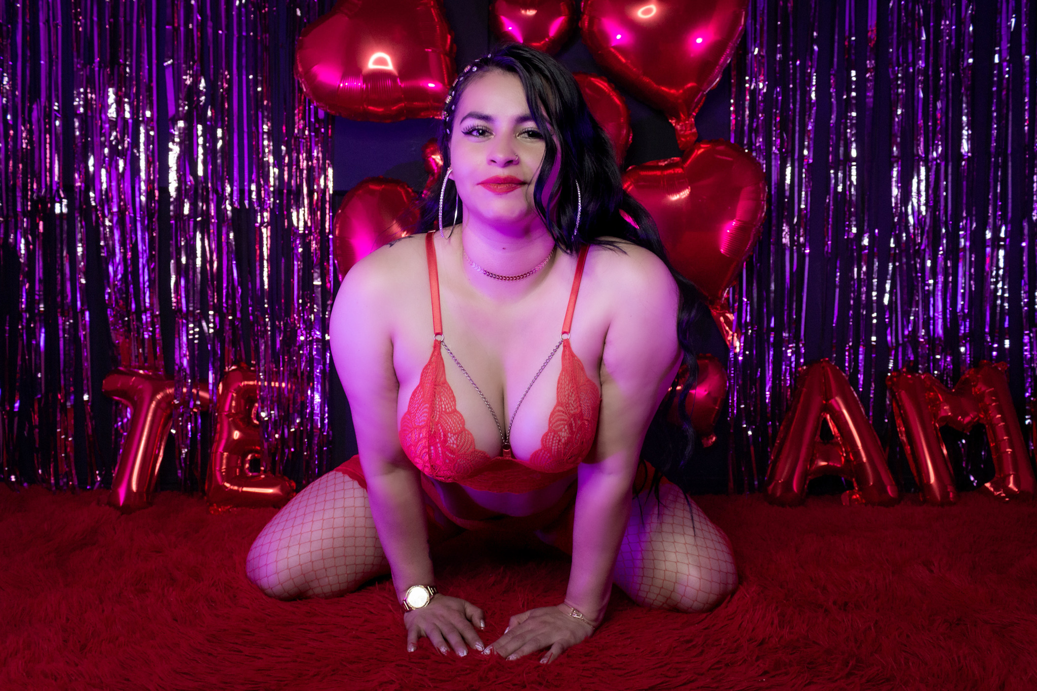 Performer Nicole_Jons Photo 8