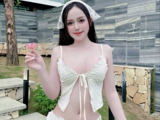 Lyn_Eva profielfoto van cam model