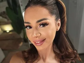 FlirtyFawn cam model profile picture