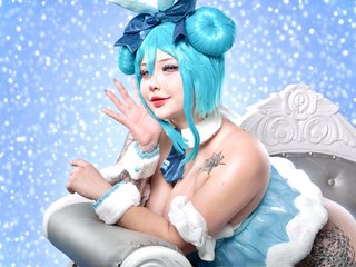 AHRI_LEE Profilbild des Cam-Modells