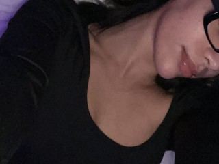 Image de profil du modèle de webcam sexytillybabyx