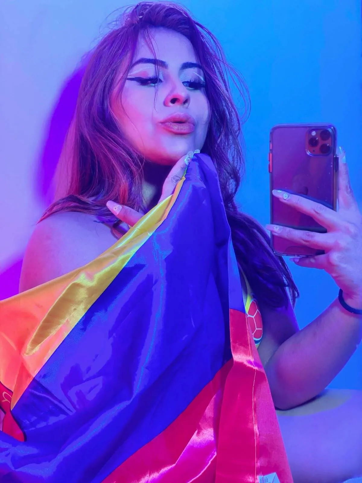 Artiest DollyJuicy Foto 11