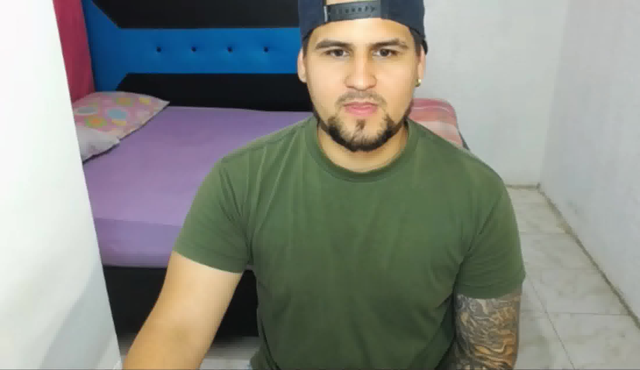 Intérprete pitbullyveryhot Video 1