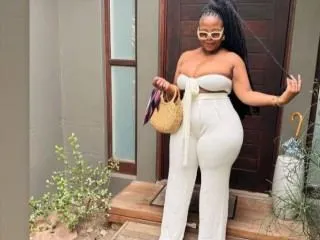 Imagen de perfil de modelo de cámara web de talkativehotti