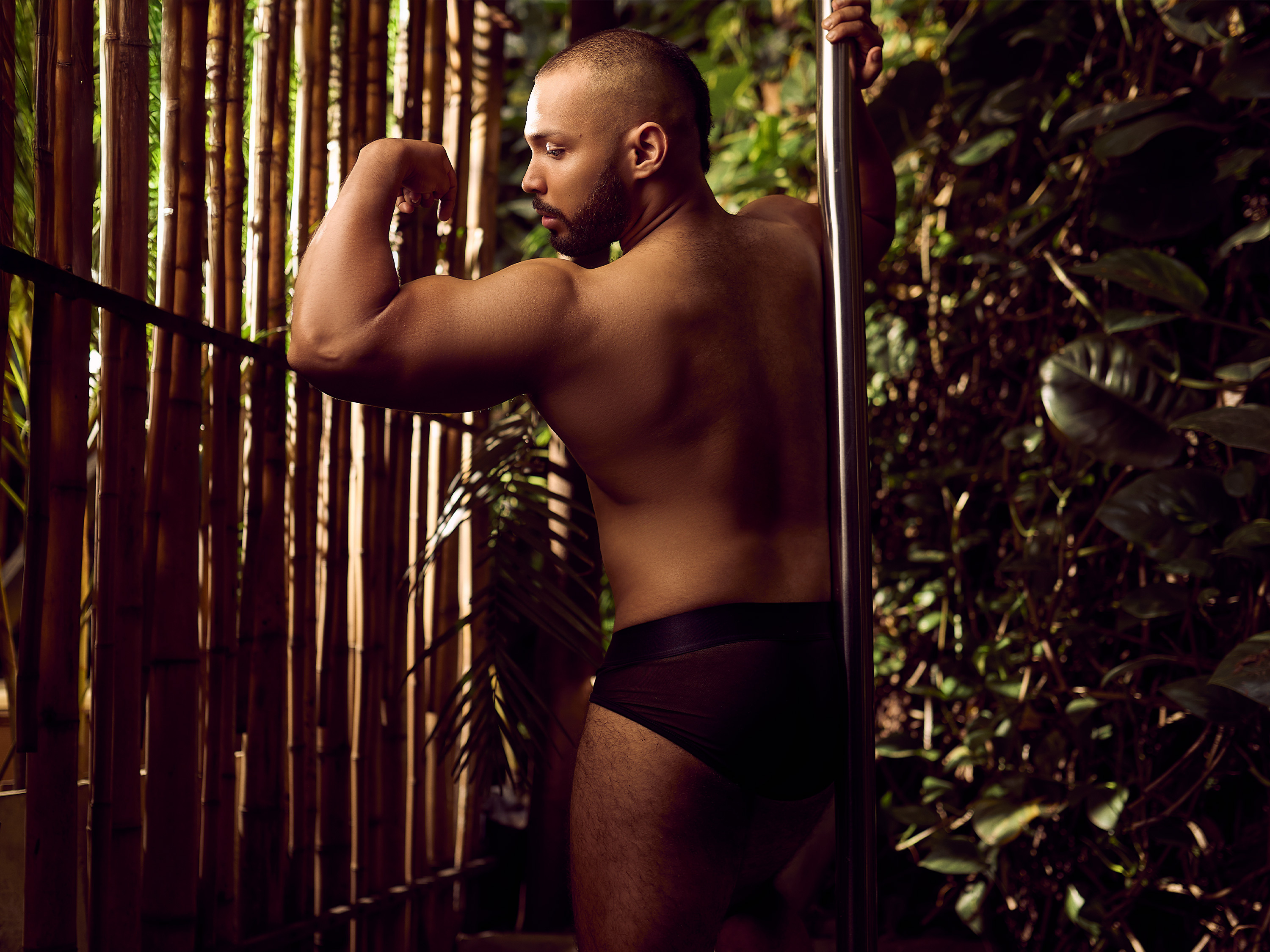 Performer LionFerrer Photo 3