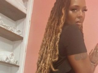 Bellathebodyofficial profilbild på webbkameramodell
