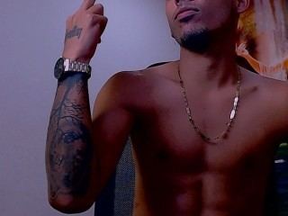 Imagen de perfil de modelo de cámara web de MilesSmith