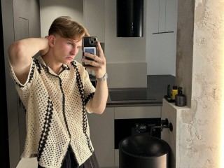 whitenight18 profielfoto van cam model