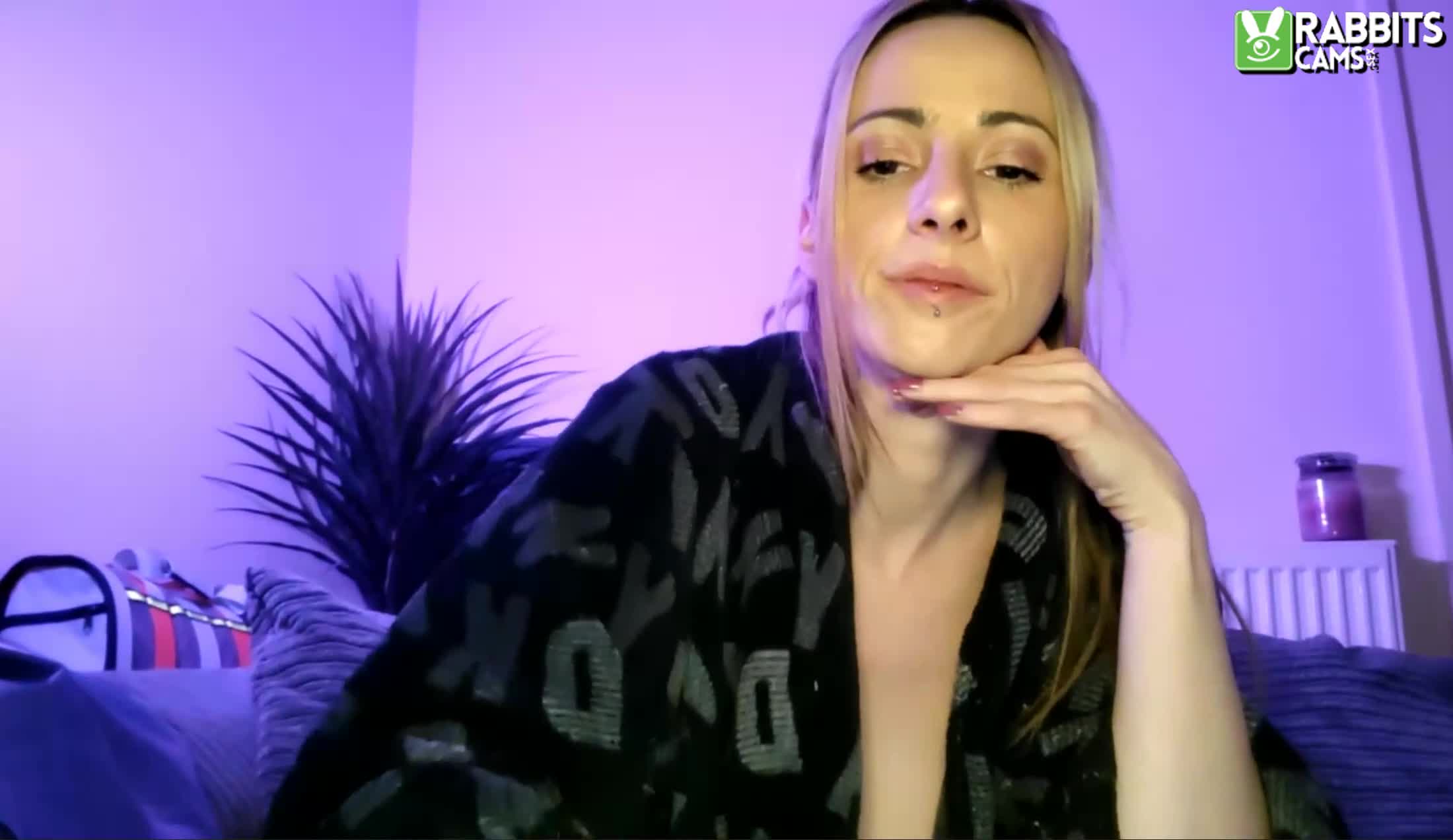 Interprete AveenaWilliams Video 1